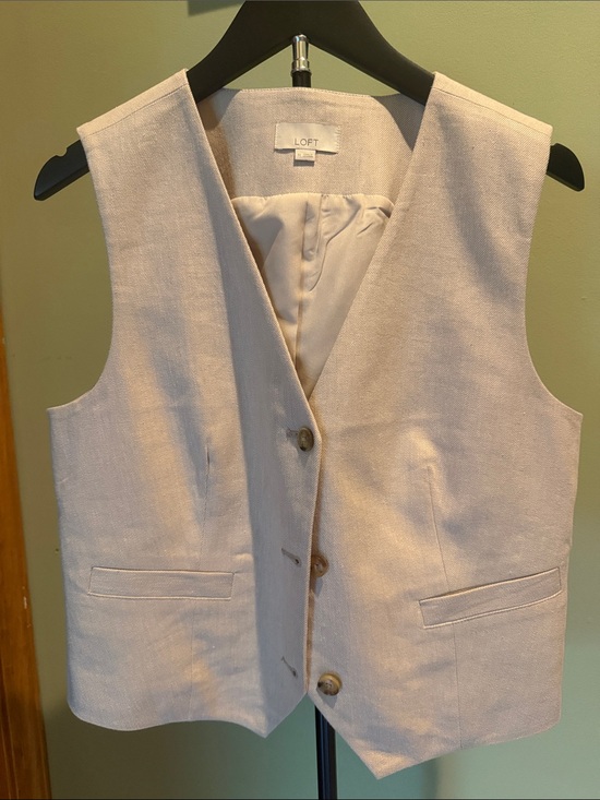 LOFT Jackets & Blazers - LOFT Light Beige Linen-Blend Button Vest